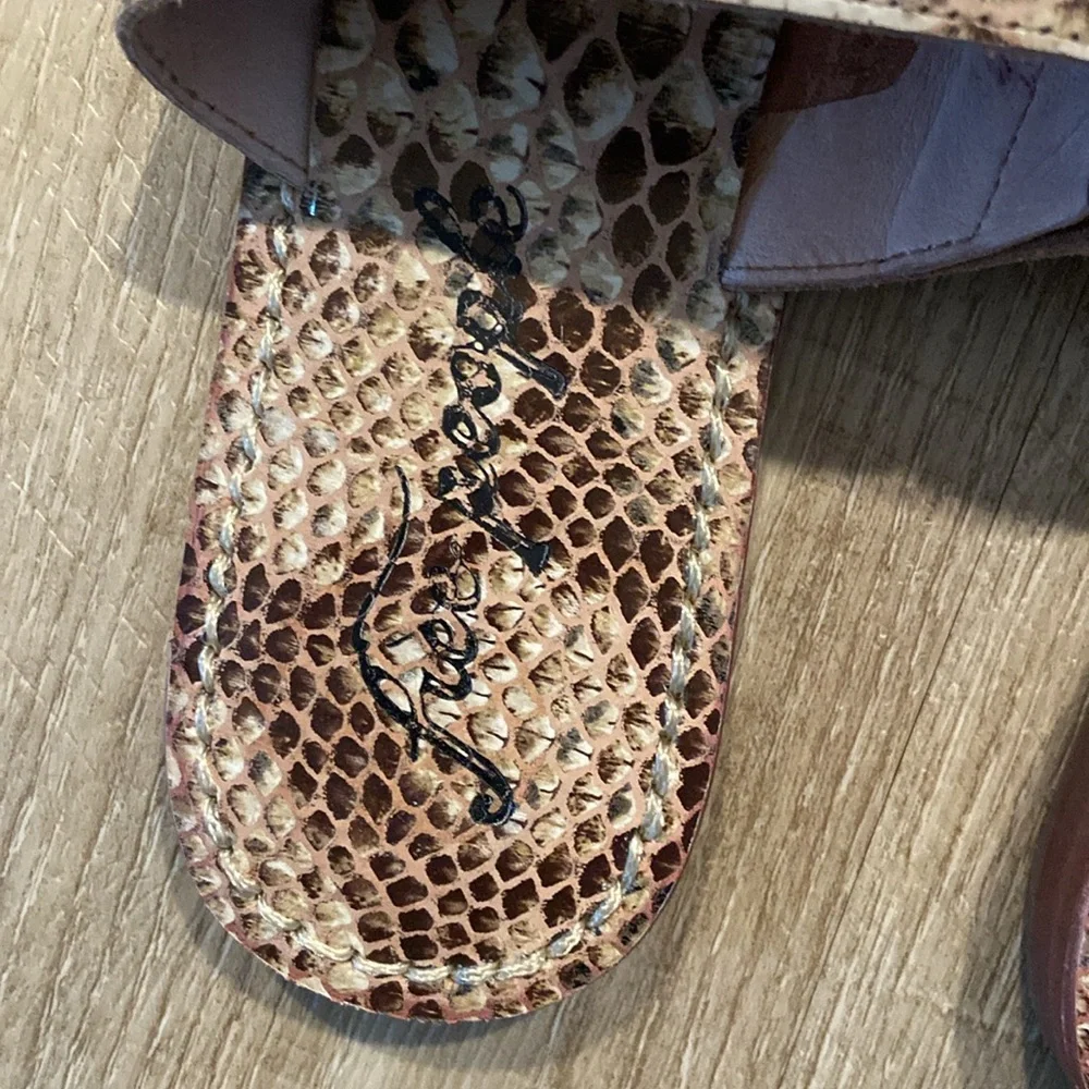 🔖 FREE PEOPLE Leather Saturday Sandal Slip on Slide on Snake Tan Black